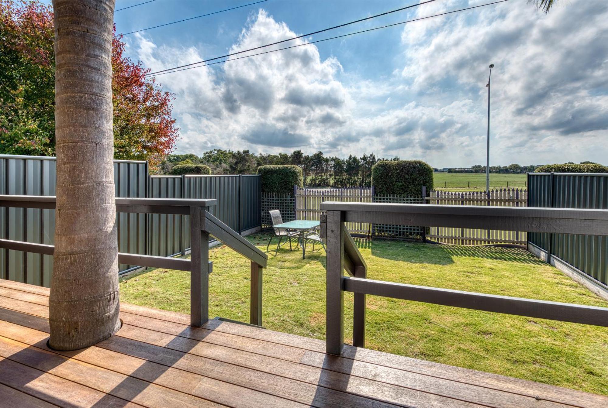 Inverloch Motel Exterior photo
